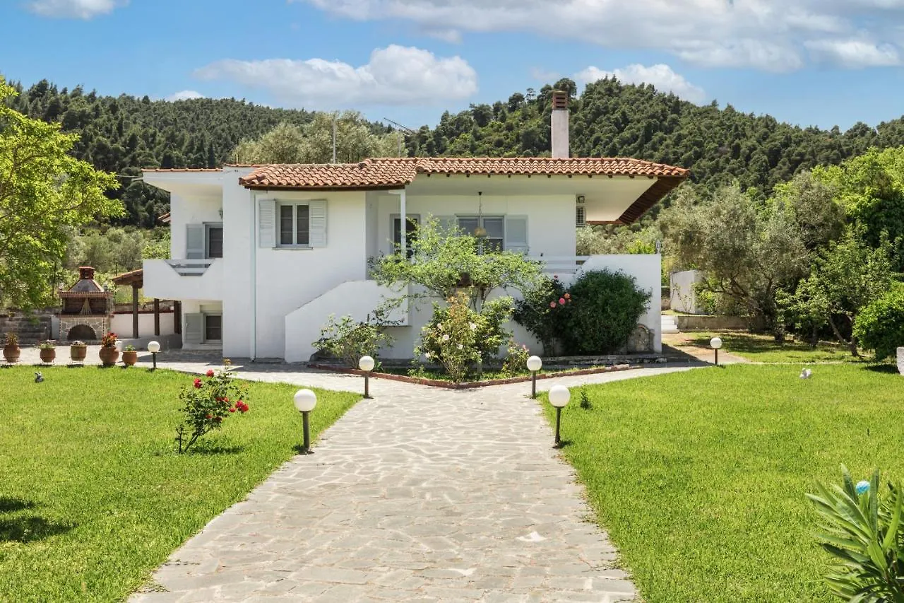 M&M Villa Vourvourou