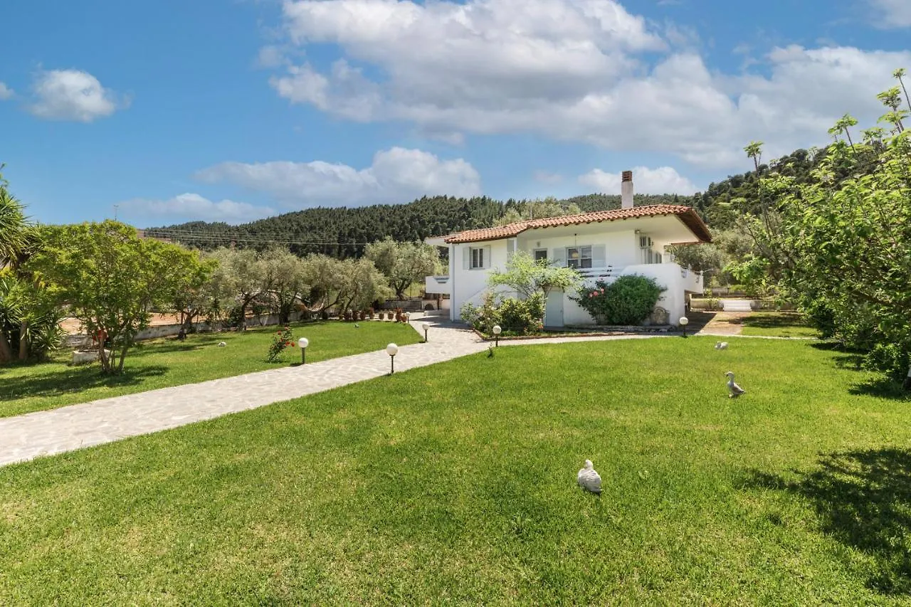 M&M Villa Vourvourou Yunanistan