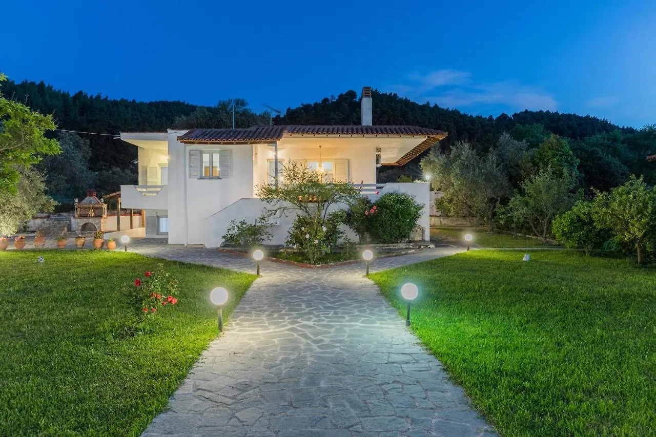 M&M Villa Vourvourou