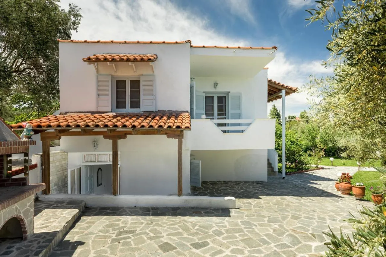 M&M Villa Vourvourou