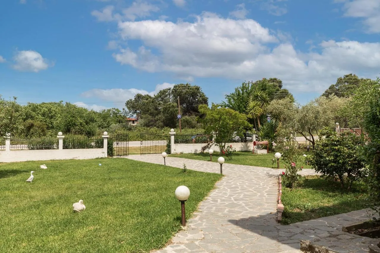 M&M Villa Vourvourou